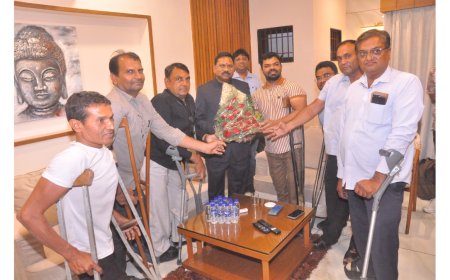 MP Prabhu Vasava Celebrates His 55th Birthday with Acts of Kindness, Sharing Moments with Differently-Abled