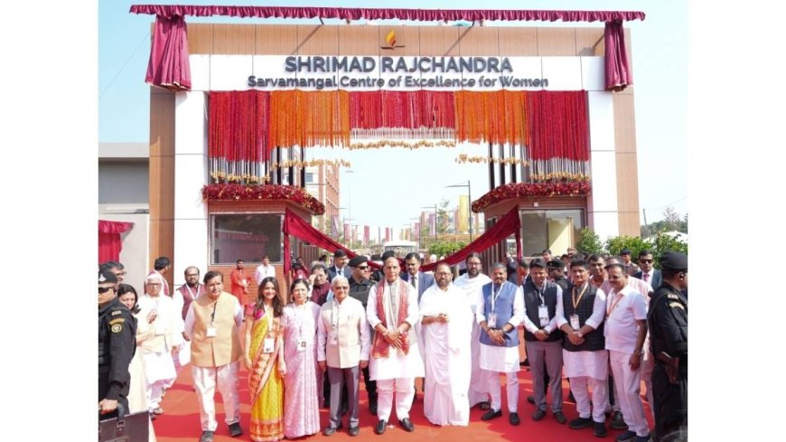Hon’ble Defence Minister Shri Rajnath Singh Inaugurates Shrimad Rajchandra Sarvamangal Centre of Excellence for Women at Dharampur